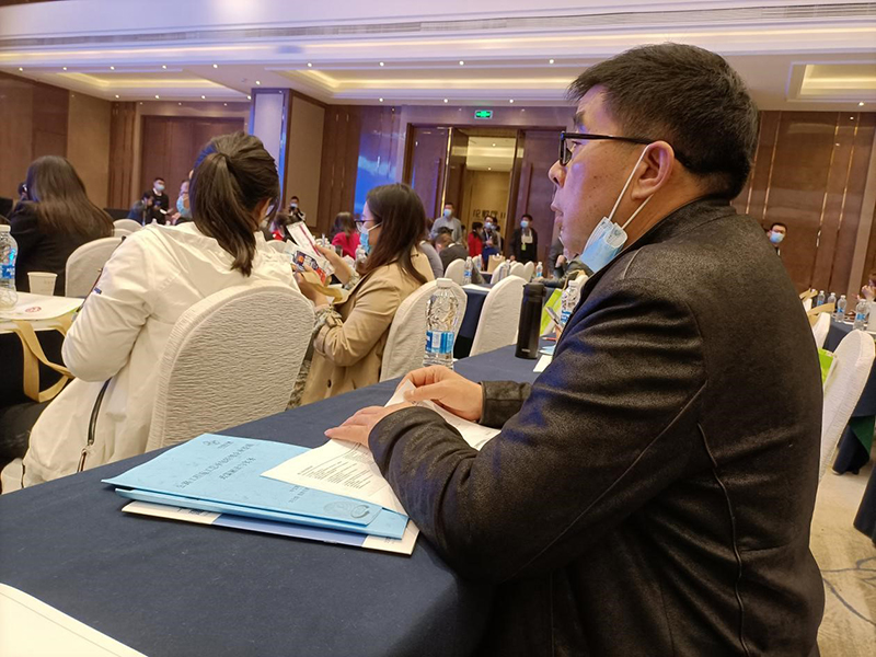 情報(bào)與經(jīng)濟(jì)